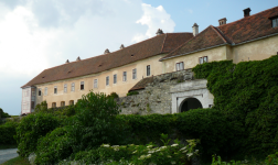 Schloss Bernstein